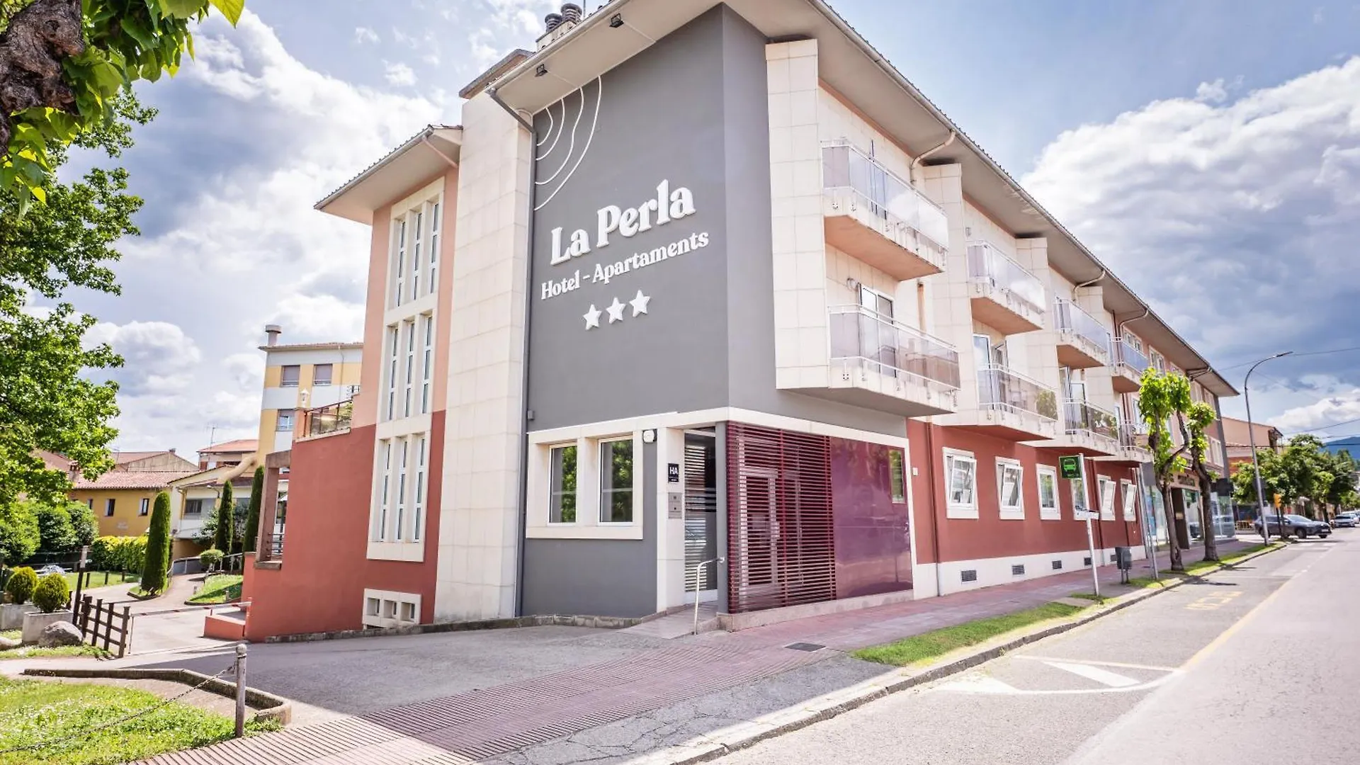 Hotel La Perla D'Olot