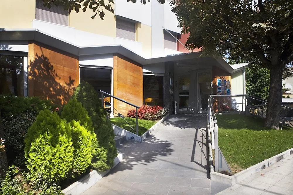 Hotel La Perla D'Olot 3*, Olot Spain