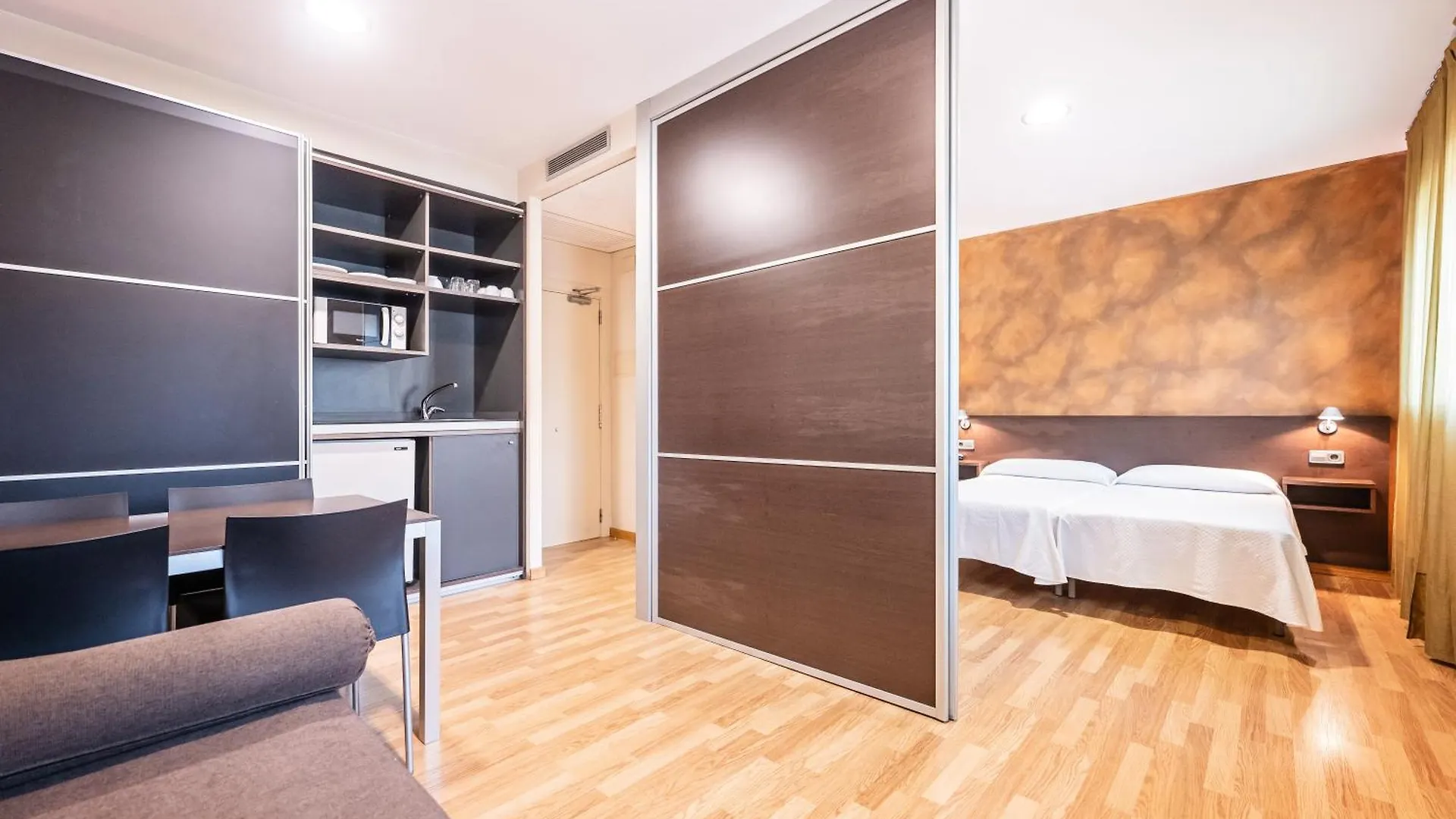 ***  Hotel La Perla D'Olot Spain