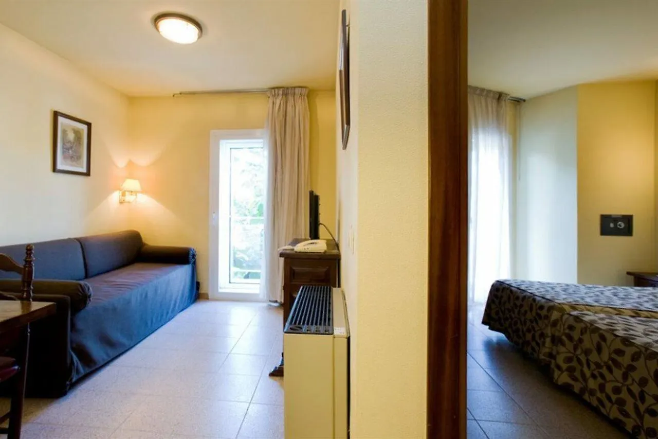 Hotel La Perla D'Olot 3*, Olot Spain